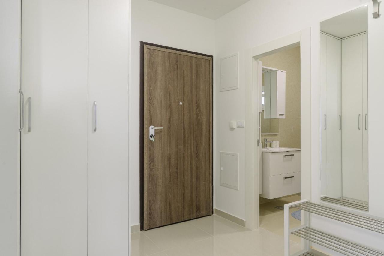 Apartment S-7 Трогир Екстериор снимка