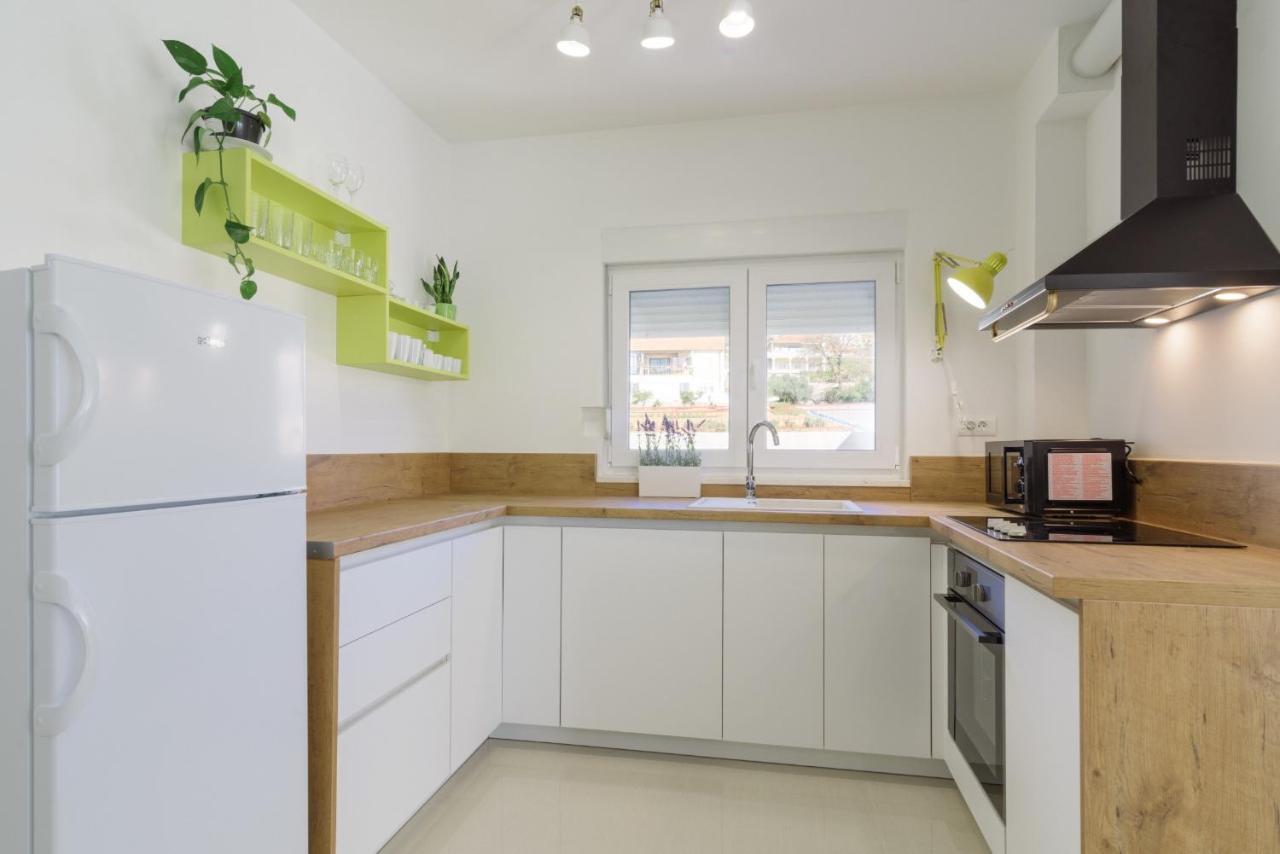 Apartment S-7 Трогир Екстериор снимка