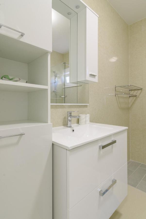 Apartment S-7 Трогир Екстериор снимка