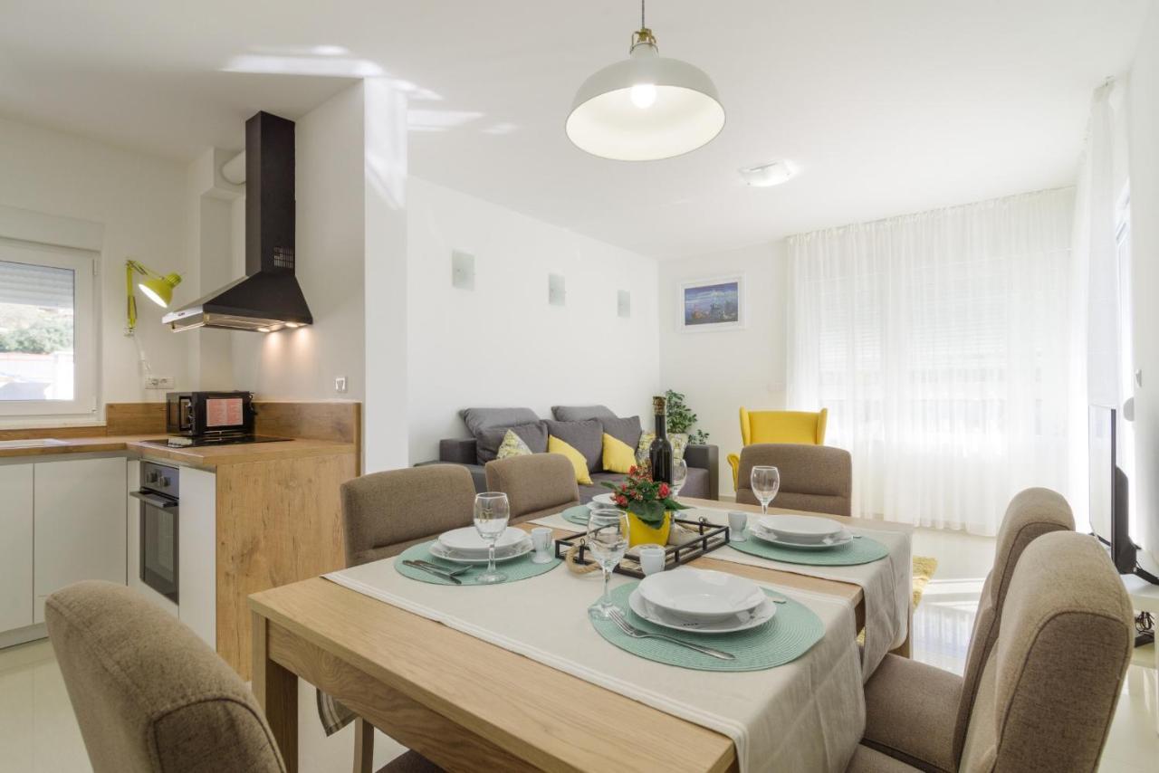 Apartment S-7 Трогир Екстериор снимка